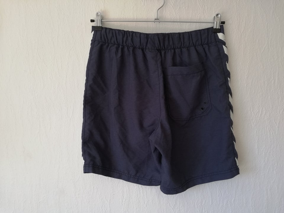 Shorts, Hummel str. M, str. 38