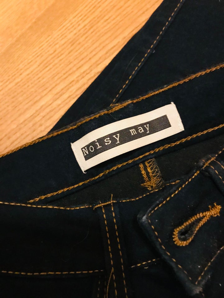 Jeans, Noisy May, str. 34