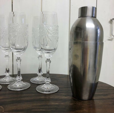 Glas, Champagneglas , Retro, Elegante krystal champagneglas. 

Ses mindre brugspor, små ridser. Ekse