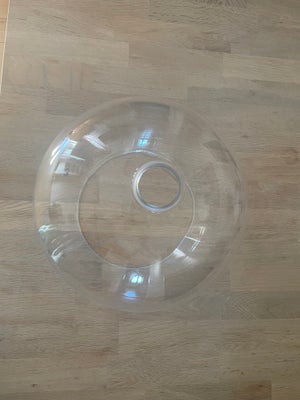 Lampeskærm, IKEA Jacobson, Jacobson clart glas

diameter 30 cm
h 25 cm
b 25 cm
l 30 cm

Max 60W
