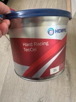 Hempel Hard Racing TecCel hvid bundmaling. 2.5...