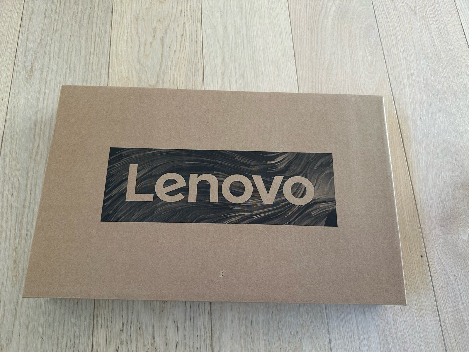 Lenovo, i5 2,4ghz. GHz, 8 GB ram