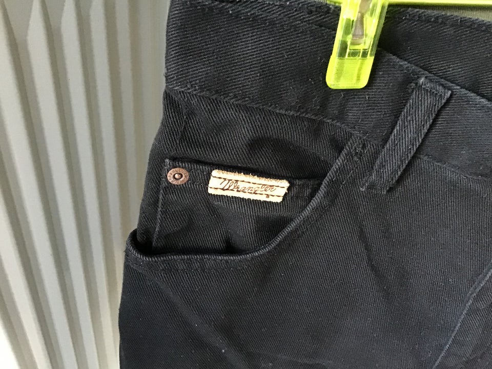 Jeans, Wrangler, str. 32