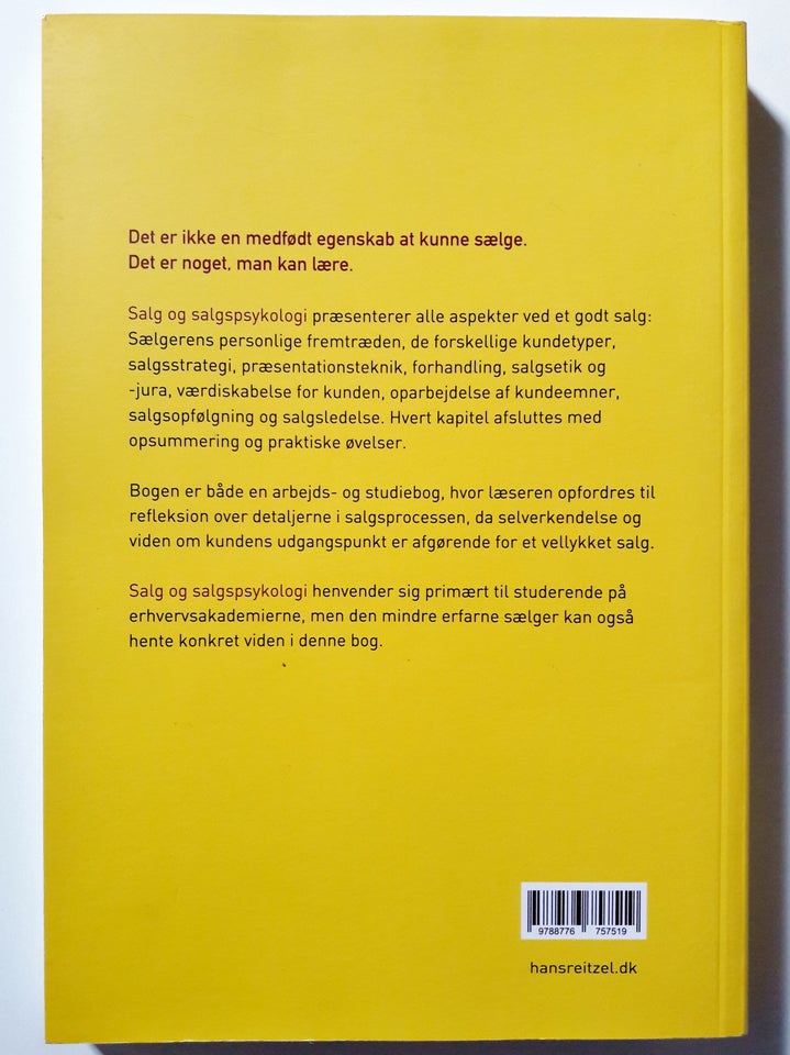 Salg og salgspsykologi, Mette Hald og Mette Risgaard Olsen,