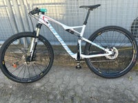 Specialized Epic Comp Carbon, full suspension, 11 gear
