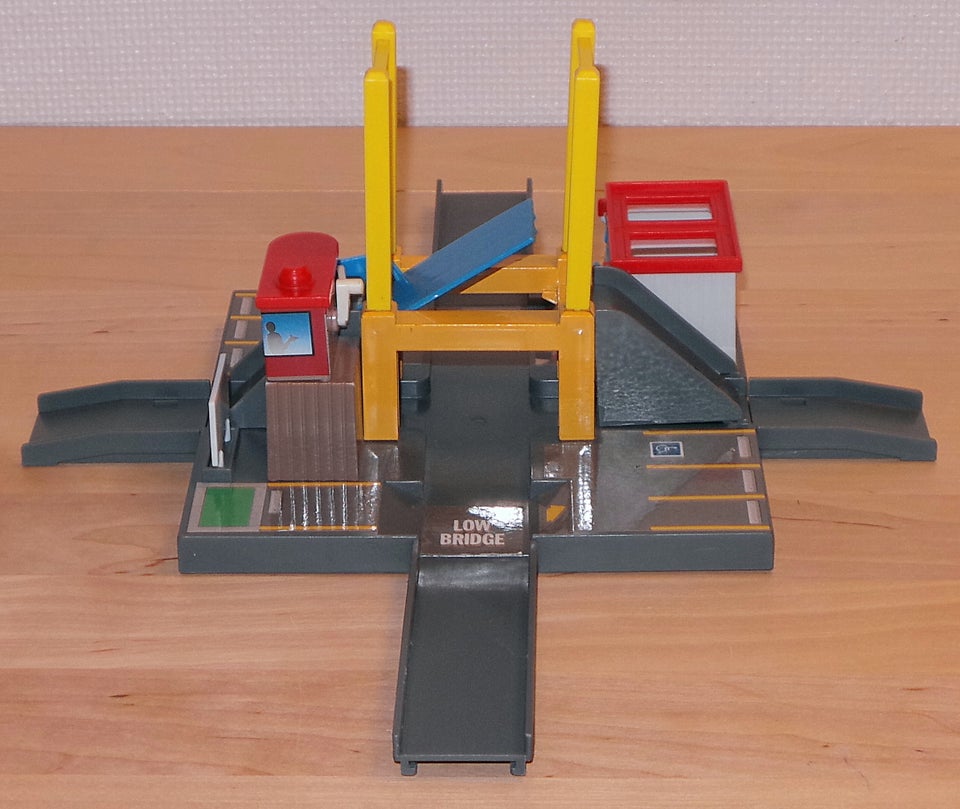 MicroMachine Hiways & Byways Playset, Micromachines 1991 /
