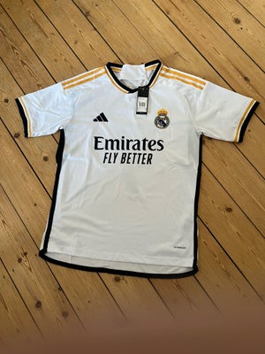 Fodboldtrøje, Adidas, str. M, Ny med Ronaldo 7 på ryggen.