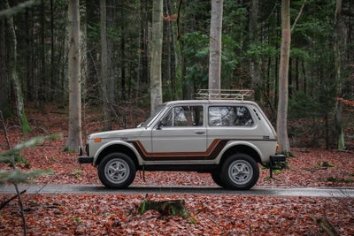 Lada Niva, 1,6 4x4, Benzin, 4x4, 1981, km 59000, beige, 3-dørs, uden afgift, Hvis en atom krig engan