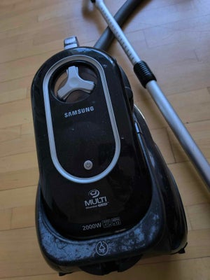 Støvsuger, Samsung sc8790, 2000 watt, Krafrig poseløs støvsuger fra Samsung.

Mundstykket er fra MIe