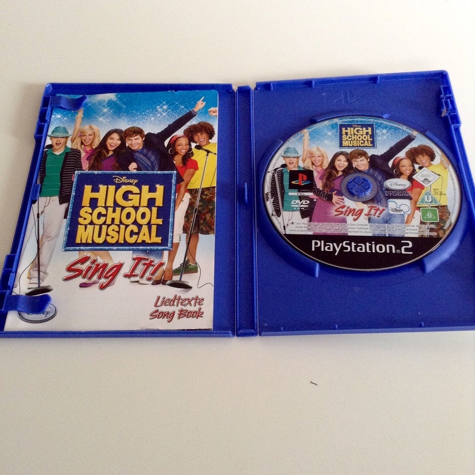 High School Musical: Sing It!, PS2, anden genre