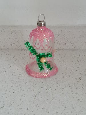 Glasklokke i mundblæst glas, Juleklokke i mundblæst glas og hånddekoreret med lyserød glimmer -

Jul
