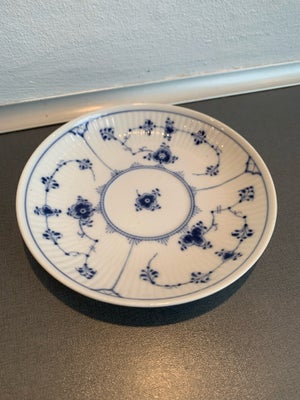 Porcelæn, Underkop, Royal Copenhagen, 1 stk, Royal Copenhagen - Kongelig Musselmalet riflet sjælden 
