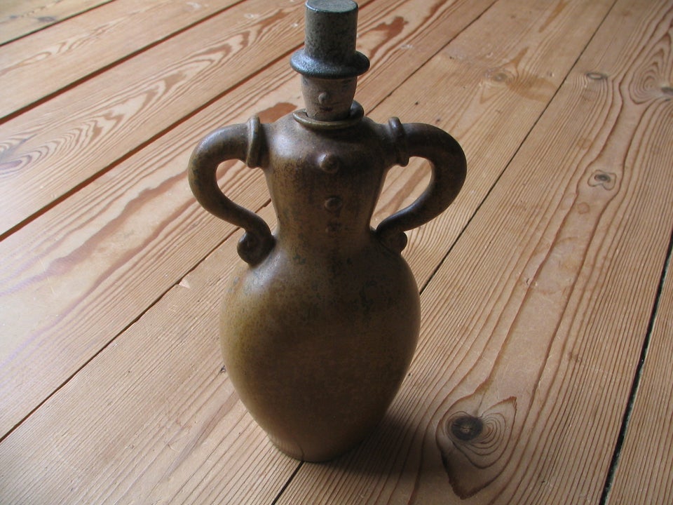 Keramik, Arne Bang (1901-1983) brændevinsflaske