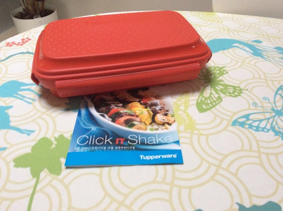 Click Shake , Tupperware – dba.dk – Køb af Nyt og Brugt