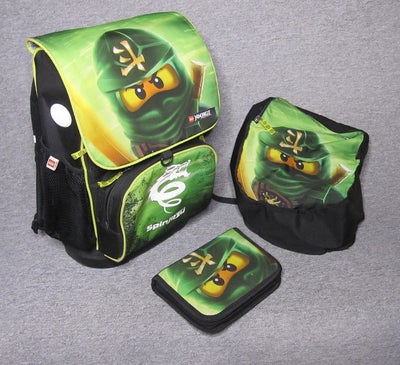 Skoletaske, LEGO “Ninjago”, 
- Fin skoletaske med tilhørende gymnastiktaske og penalhus
- gymnastikt