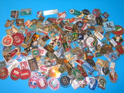 Emblemer, Lot med diverse mest russiske nåle og mærker., Lot med diverse, mest russiske, nåle og mær