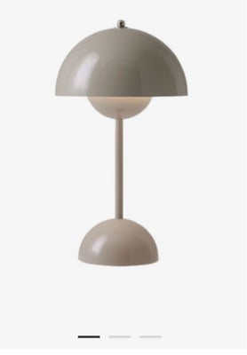 Verner Panton, VP9, bordlampe, Helt ny og ubrugt, grey beige / grå beige, i original emballage. Har 