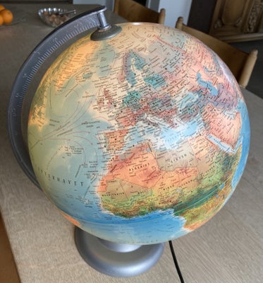 Globus, med lys - ca. 40 cm høj