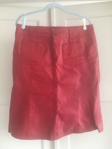 Find Rød Læder Nederdel på DBA - køb og af nyt og brugt