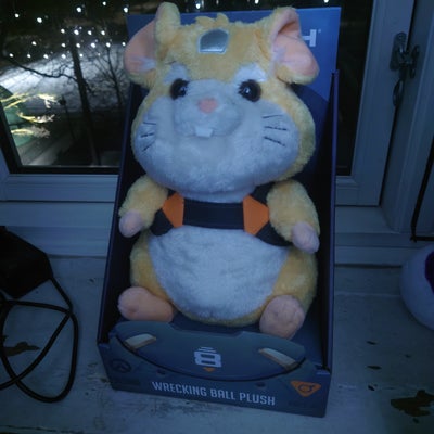 Plush, Overwatch Wrecking Ball Plush 

!! ny !! Udgået model !!

Kan afhentes i København V eller se