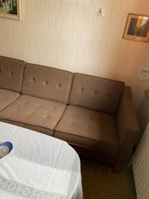 Sofa, stof, 3 pers., 3 personers sofa med løse puder. Brunt uldent stof. Giod siddekomfort. B 78 cm 