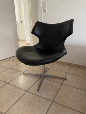 Drejestol, tekstillæder, Velholdt stol fra ikke ryger hjem. 

H: 80 cm
B: 64 cm
D: 60 cm

