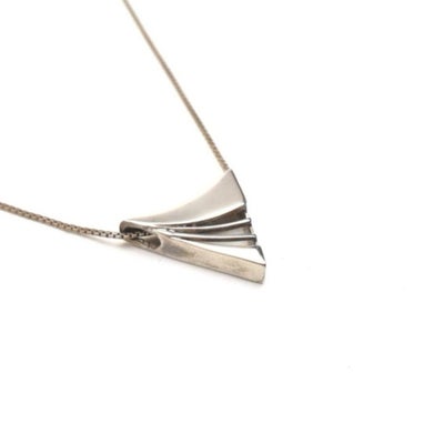 Halskæde, sølv, Jens Aagaard sterling sølv vedhæng med kæde, Flot moderne sterling sølv halskæde med