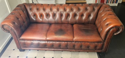 Sofa, 3 pers. , Chesterfield, Dejlig Chesterfield sofa som vi synes er meget flottere og mere velpro