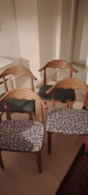 Spisebord m/stole, Massiv egetræ, KJÆRNULF, b: 110 l: 110, Autentisk og robust. Moderne og holdbart!