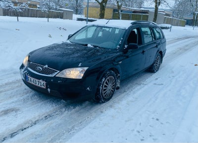 Ford Mondeo, 1,8 125 Ambiente stc., Benzin, 2006, km 334000, sortmetal, træk, klimaanlæg, airconditi