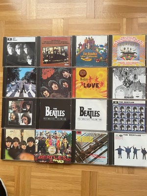 BEATLES: -, pop, 30 BEATLES CD'er fordelt på 16 enkelt CD'er og 7 dobbelte sælges samlet.
Alle er i 