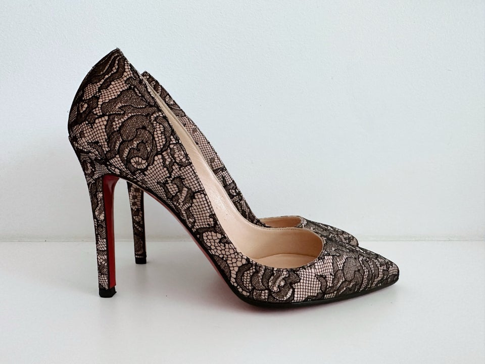 Stiletter, str. 36, Christian Louboutin