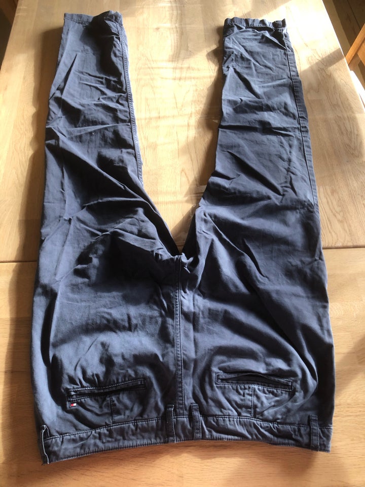 Chinos, Tommy Hilfiger, str. 33