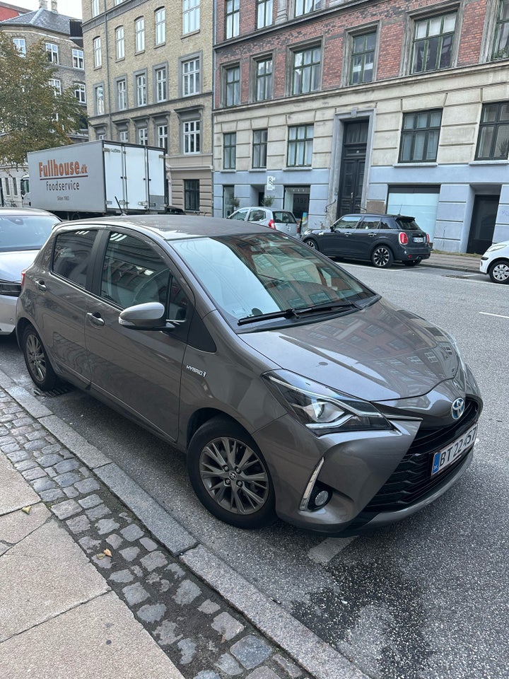 Toyota Yaris, 1,5 VVT-i T2 Exclusive, Benzin