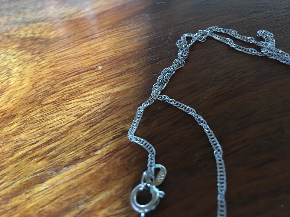 Halskæde, sølv, Kæden mærket med 925 sølv vedhæng ingen