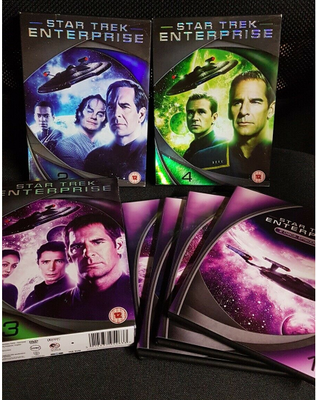 Star Trek Enterprise, DVD, science fiction, Star Trek Enterprise sæson 2, 3 og 4.
Sæson 2: 7 disc,
S