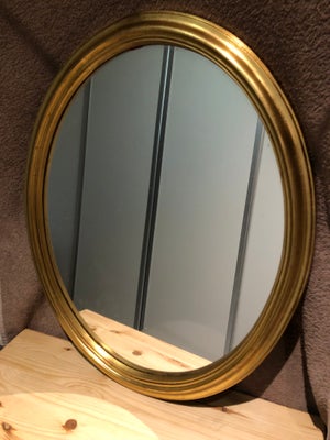 Vægspejl, 3 stk spejle, fin stand, ingen skader/fejl
1 stk Ovalt Glasspejl med træ-guldramme, str. 5