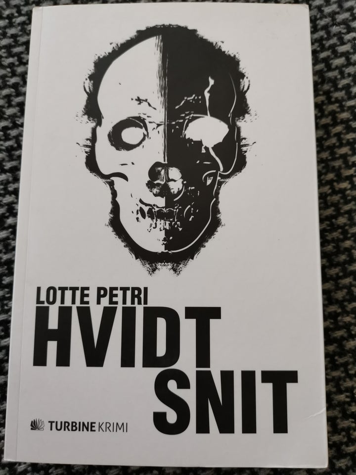 HVIDT SNIT, Lotte Petri, genre: krimi og spænding