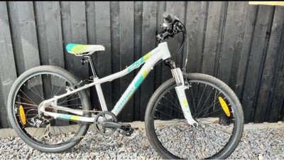 Unisex børnecykel, mountainbike, 24 tommer hjul, Lækker Cannondale Trail 24” børne mtb, “vi” er voks