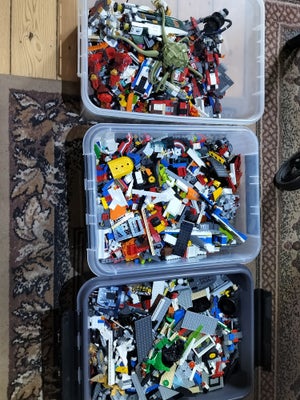 Lego blandet, 20,8 kg, Lego blandet, 20.8 kg blandet Lego

Vægten er uden kassernes vægt.

Der er ku