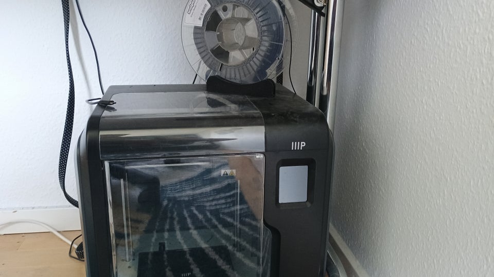 3D Printer, IIIP, Monoprice MP Voxel