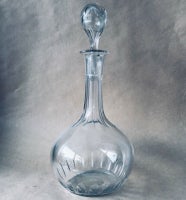 Glas, Hedvinskaraffel, Holmegaard (kat . 1900 nr. 169)