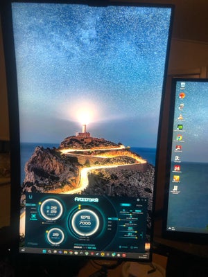 Andet mærke, Samsung Msi, Perfekt, Jeg har 2 skærme + stativ det er 144 hz skærme