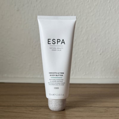 Bodylotion, Body butter, Espa, Espa smooth and firm body butter, 100 ml. Ny og uåbnet.

Nypris: 255,