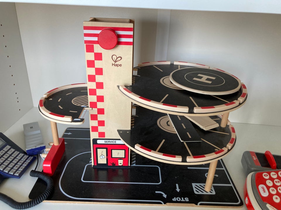 Hape bilgarage hotsell