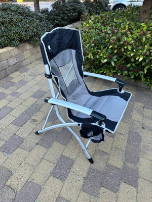 Camping stol, Næsten ubrugt campingstol, der er let at slå sammen og have med over armen. God stabil