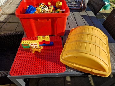 Lego Duplo, Klodser, dyr, byggeplade og køretøjer
Fra dyr/røgfri hjem