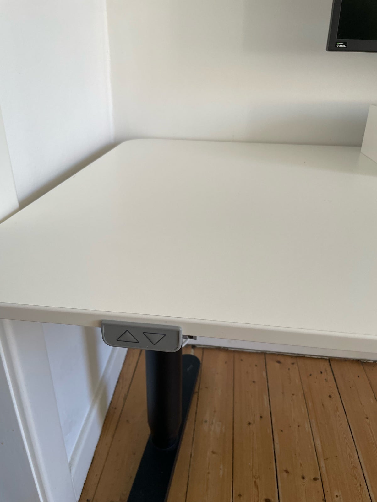 Computerbord, Ikea Bekant hæve/sænke, b: 160 d: 80