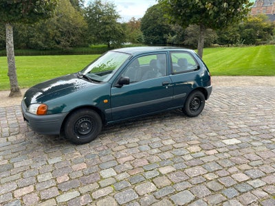 Toyota Starlet, 1,3 XLi, Benzin, 1998, km 50000, grønmetal, nysynet, ABS, 3-dørs, servostyring, Sjæl