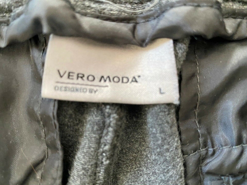 Chinos, VERO MODA CASUAL, str. 30